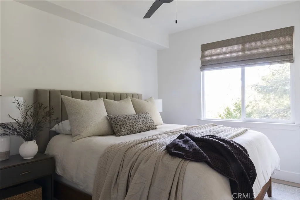 388 Primrose Circle, Lake Arrowhead, California 92352 home-pic-22