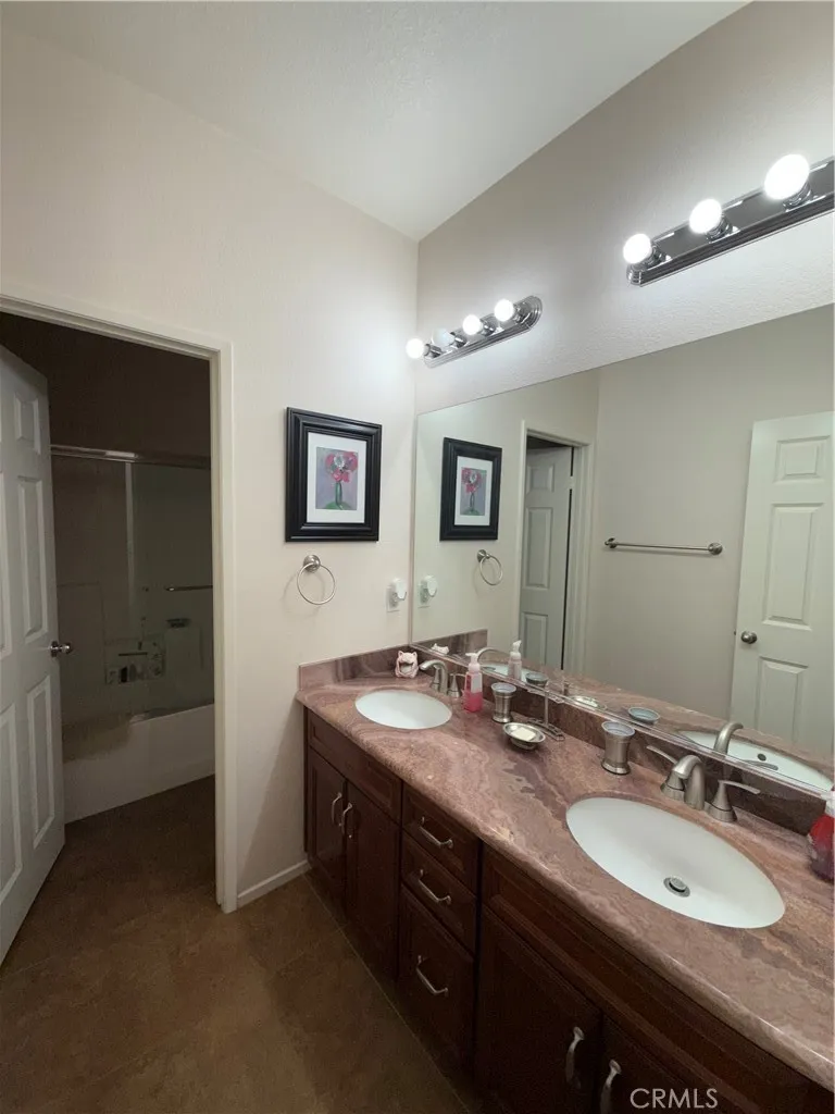 34271 San Simeon Street, Temecula, California 92592 home-pic-13