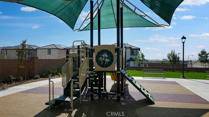 Renessaince Amenities