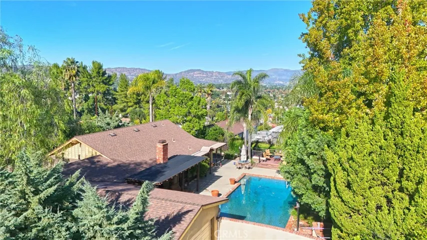 23421 Aetna Street, Woodland Hills, California 91367