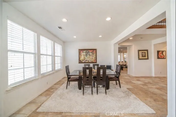 Plant Digitally removed