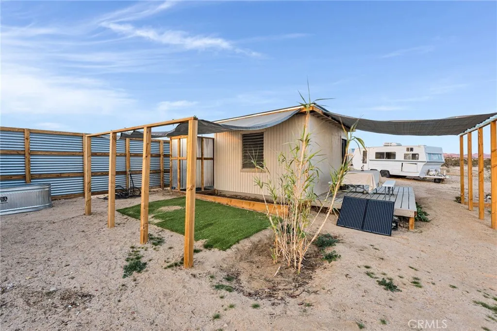 68476 Pole Line, 29 Palms, California 92277 home-pic-8