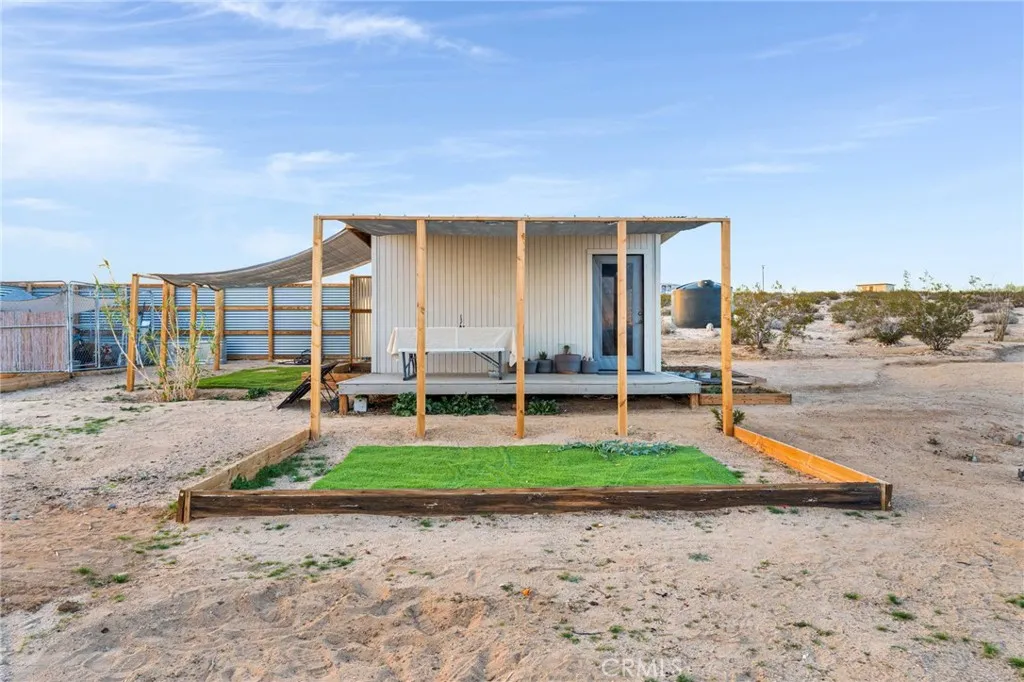 68476 Pole Line, 29 Palms, California 92277 home-pic-1