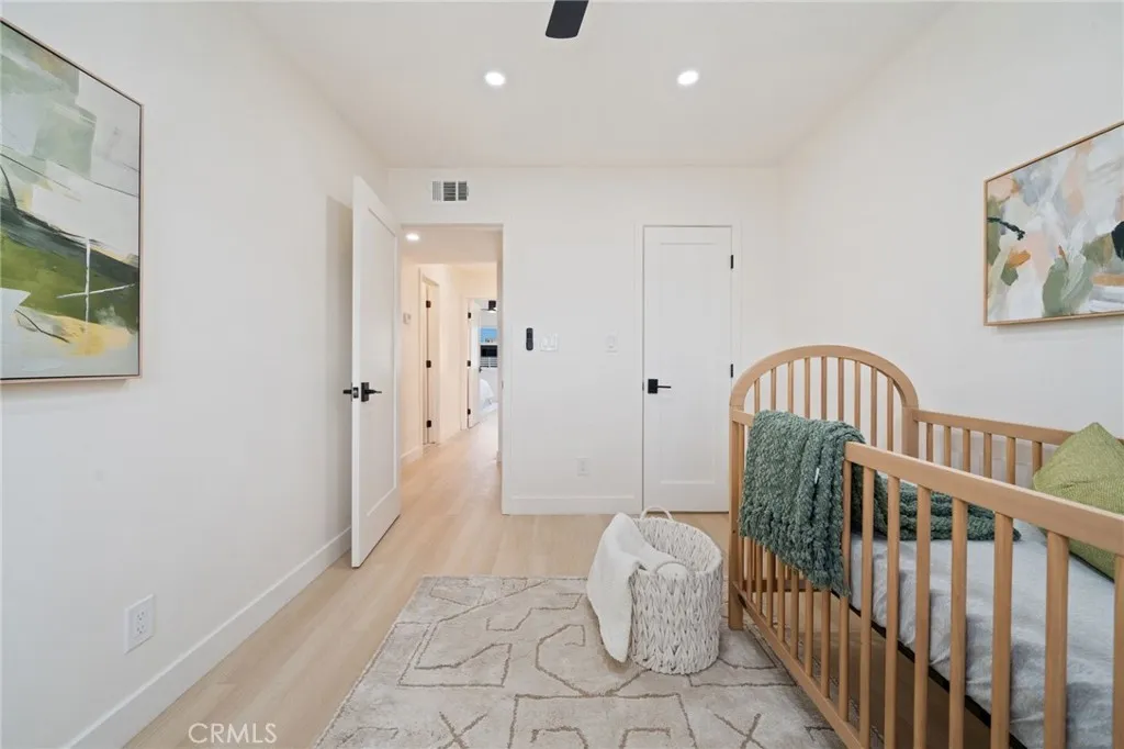 332 Flint Avenue, Long Beach, California 90814 home-pic-20