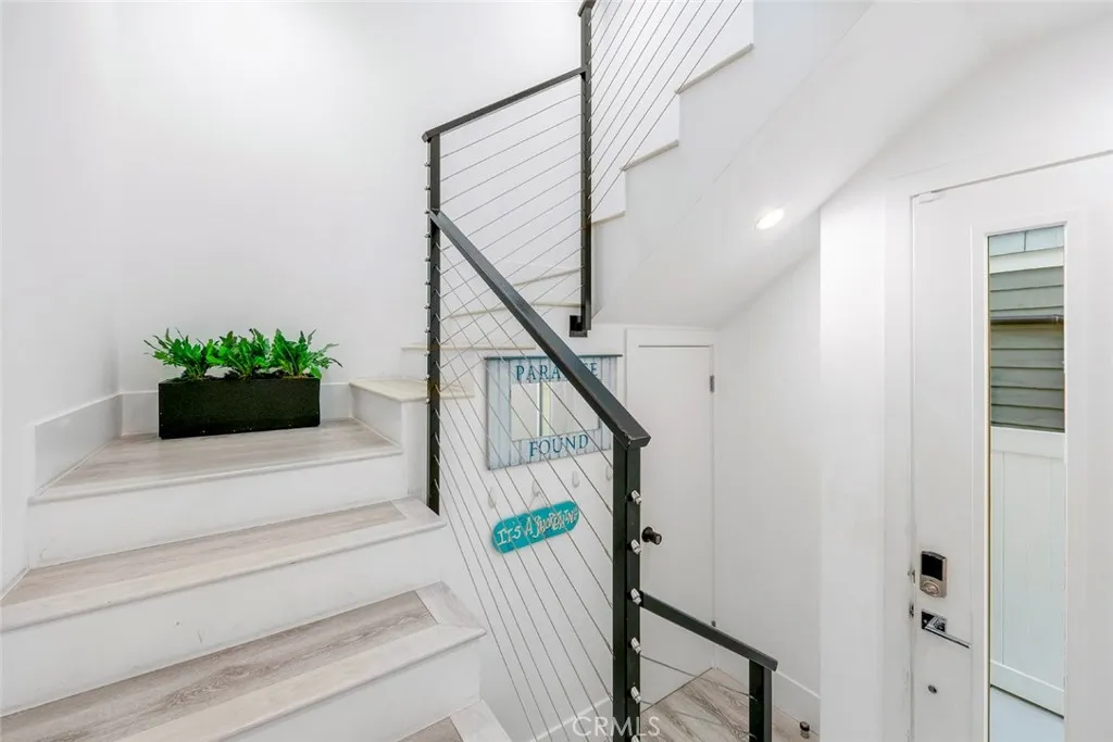 417 E Bay, Newport Beach, California 92661 home-pic-30