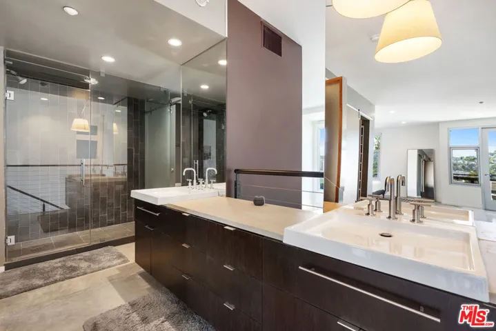 4111 W Sunset Boulevard 546, Los Angeles, California 90029