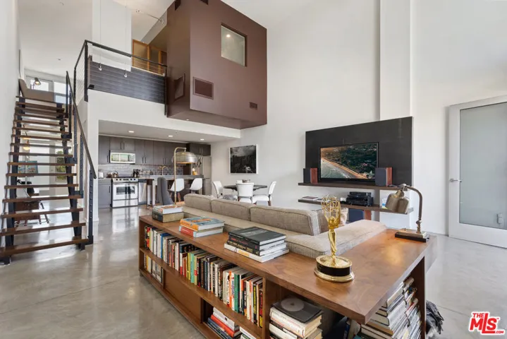 4111 W Sunset Boulevard 546, Los Angeles, California 90029
