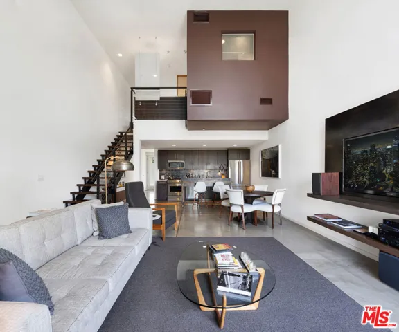 4111 W Sunset Boulevard 546, Los Angeles, California 90029