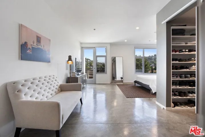 4111 W Sunset Boulevard 546, Los Angeles, California 90029