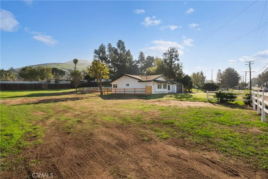 4669 California, Norco, California 92860 home-pic-52