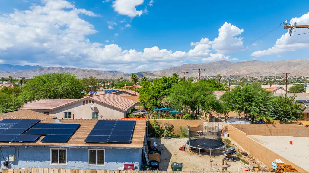 13576 La Mesa Drive, Desert Hot Springs, California 92240 home-pic-29