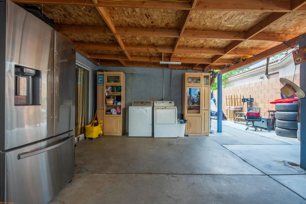 13576 La Mesa Drive, Desert Hot Springs, California 92240 home-pic-24