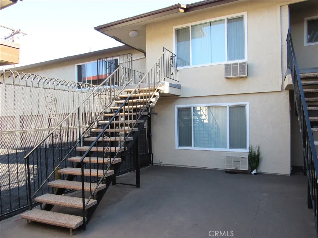 17100 Downey Avenue, Bellflower, California 90706 home-pic-4