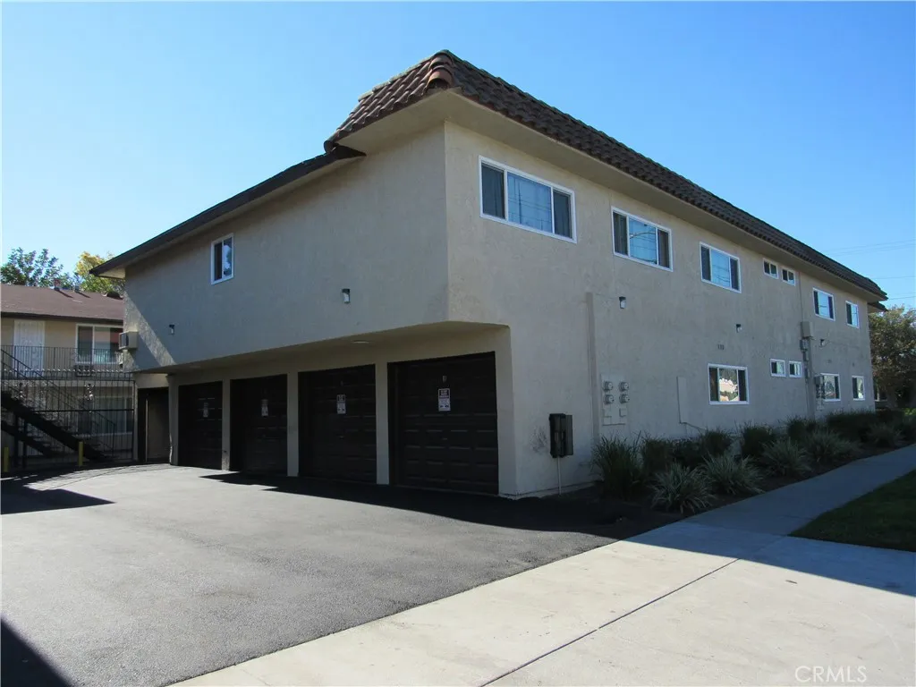 17100 Downey Avenue, Bellflower, California 90706 home-pic-1