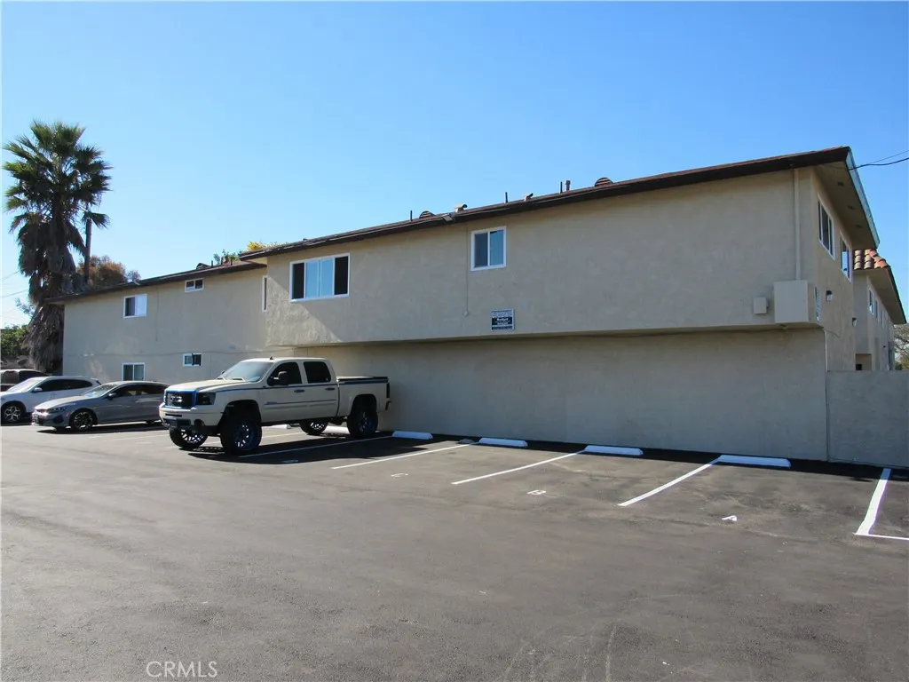 17100 Downey Avenue, Bellflower, California 90706 home-pic-3