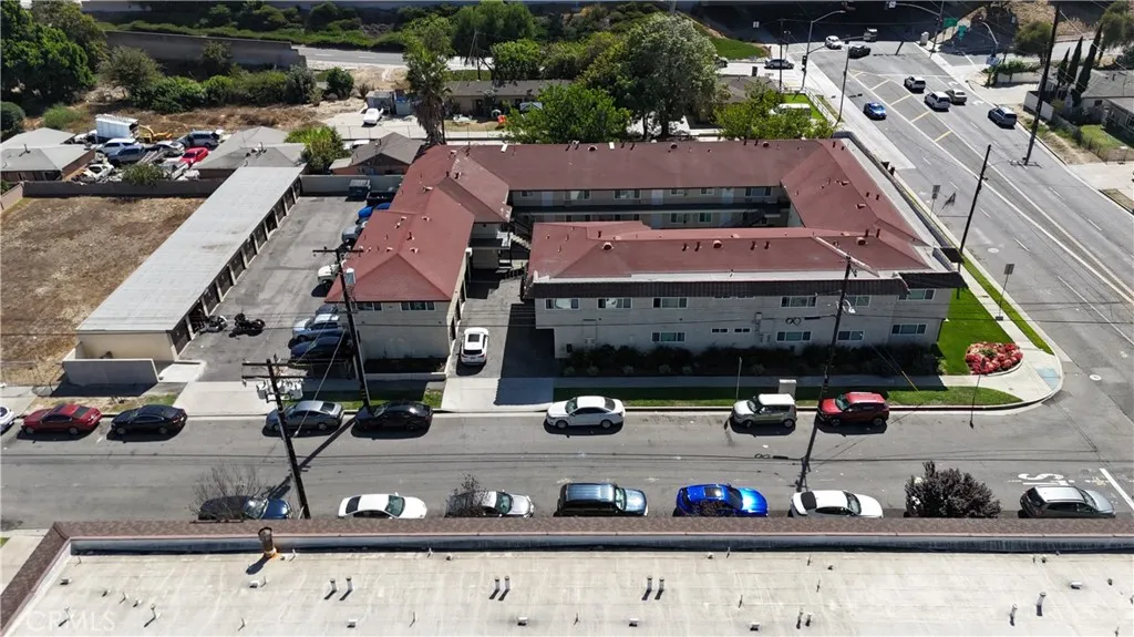 17100 Downey Avenue, Bellflower, California 90706 home-pic-13