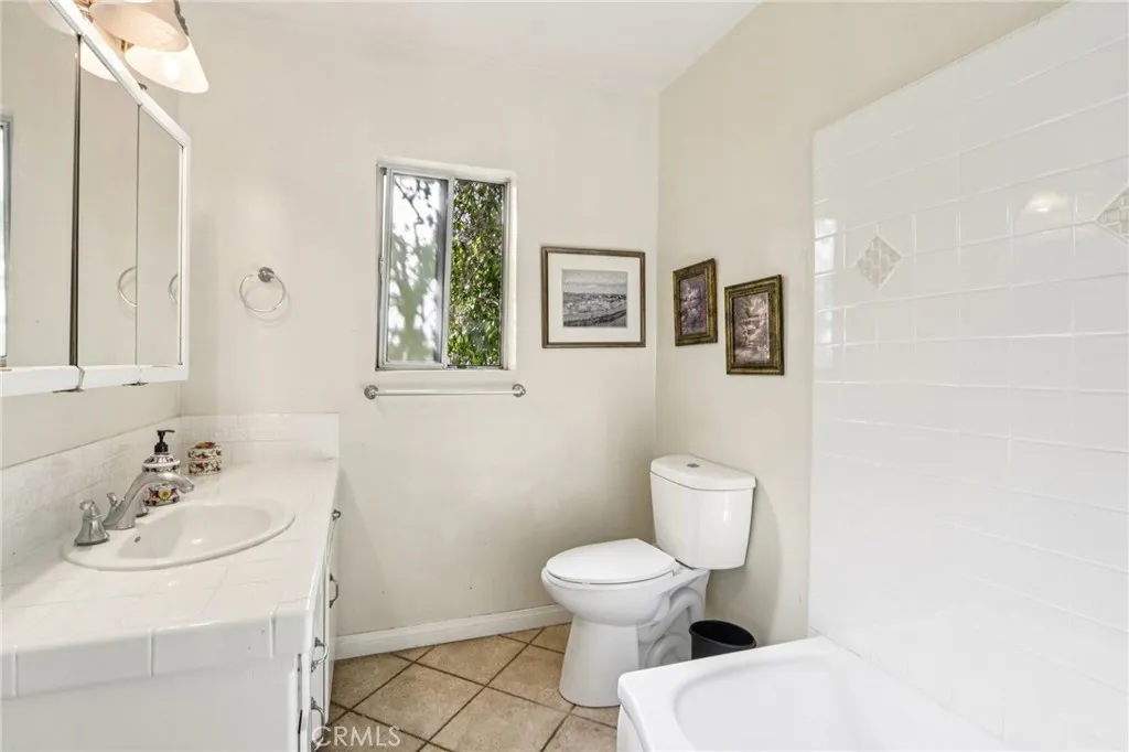 10509 Silverton, Tujunga, California 91042 home-pic-29
