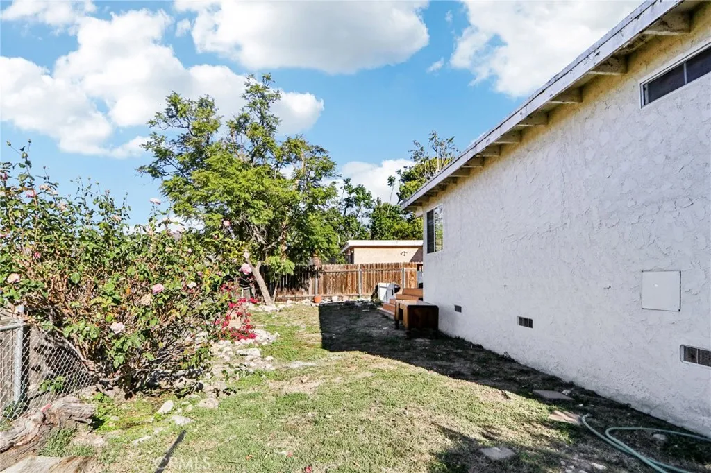 10509 Silverton, Tujunga, California 91042 home-pic-33