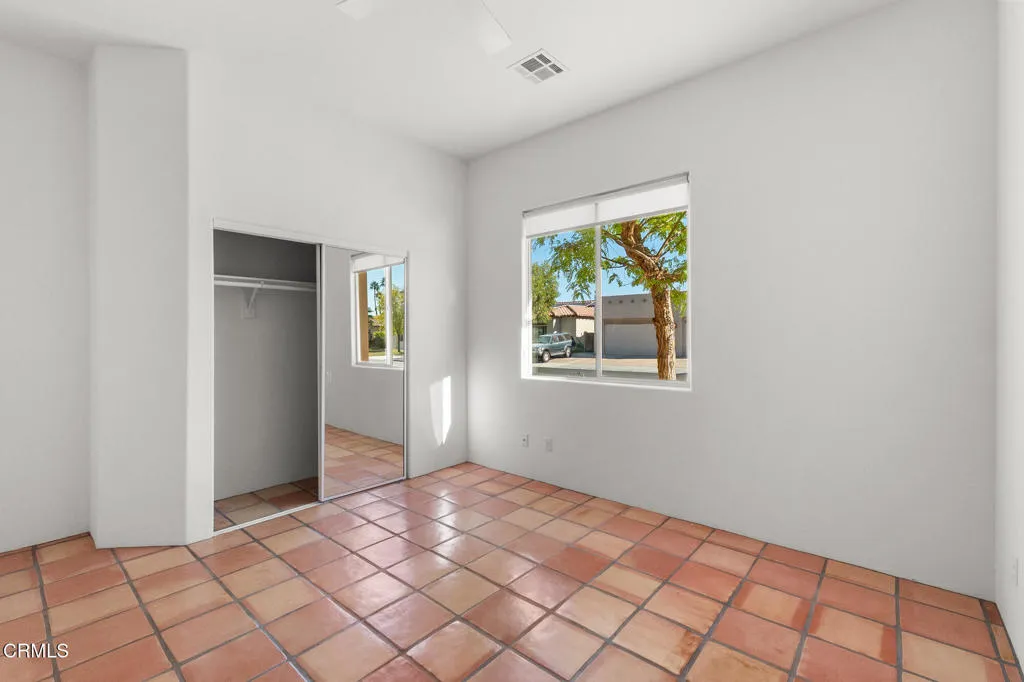 67 Tempe Trail, Palm Desert, California 92211 home-pic-24