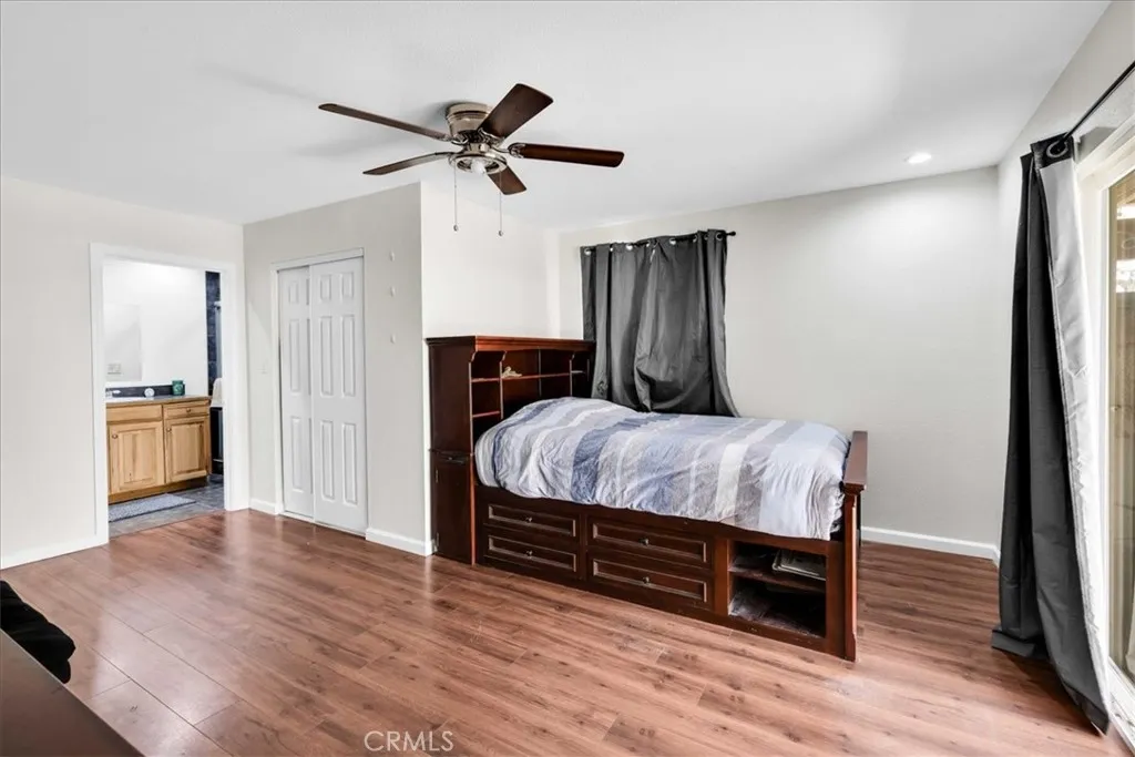 58331 Caliente Street, Yucca Valley, California 92284 home-pic-19