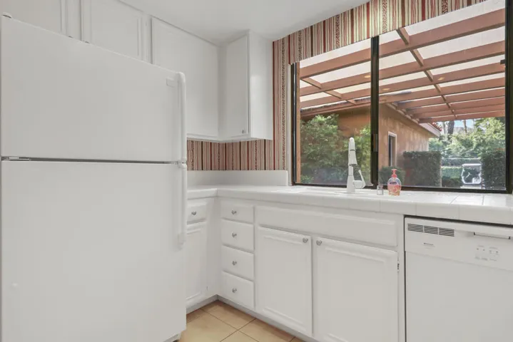 KITCHEN VIEW