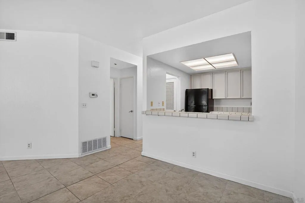 3784 Stoneglen N, Richmond, California 94806 home-pic-7