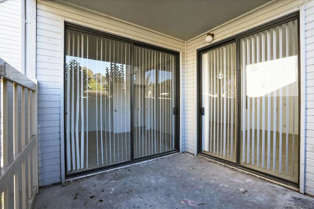 3784 Stoneglen N, Richmond, California 94806 home-pic-13