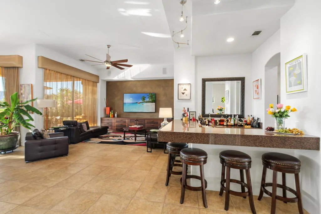 284 Loch Lomond Road, Rancho Mirage, California 92270 home-pic-13