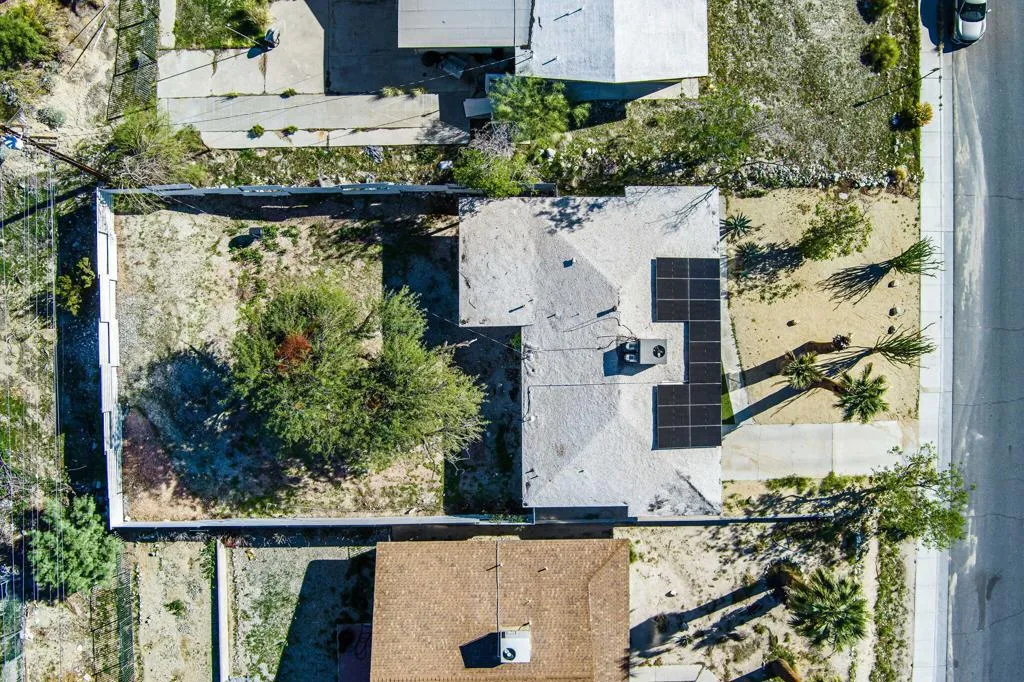 66970 Desert View Avenue, Desert Hot Springs, California 92240 home-pic-11