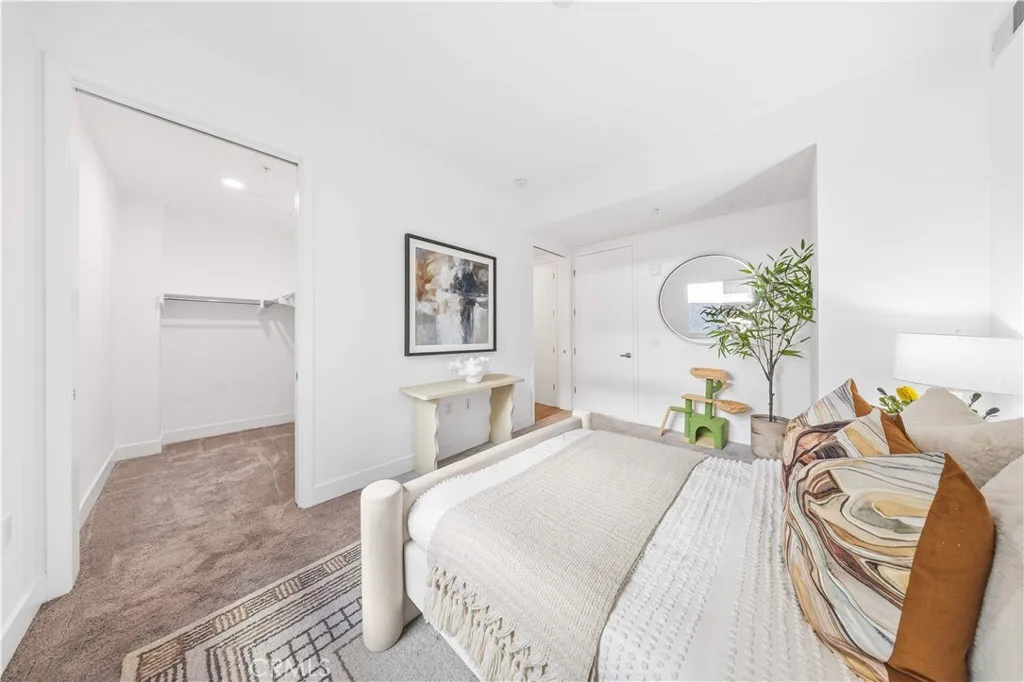 709 E Walnut Street 315, Pasadena, California 91101 home-pic-9