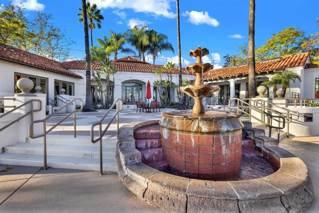 2022 Highland View, Escondido, California 92026 home-pic-35