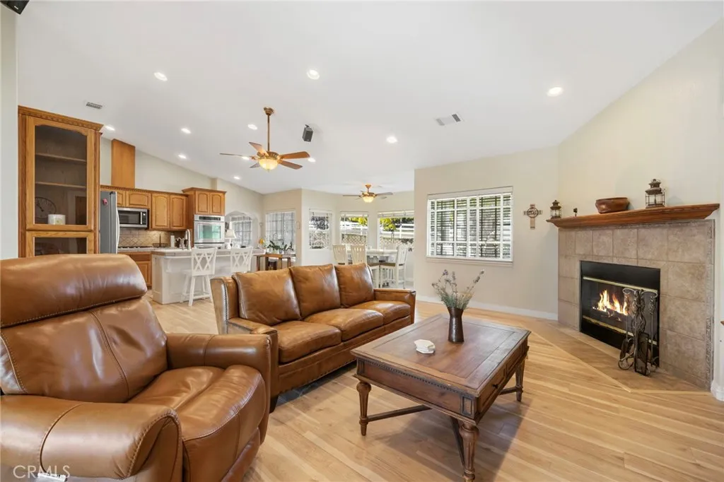 3832 Sourdough, Acton, California 93510 home-pic-16