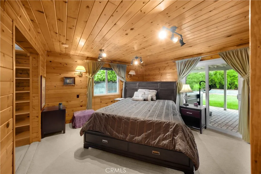 1005 E Woodland Lane, Glendora, California 91741 home-pic-23