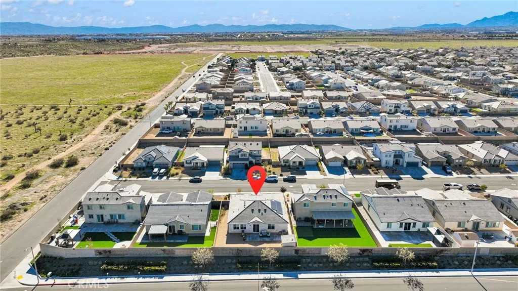 12672 Wycliff, Victorville, California 92392 home-pic-46