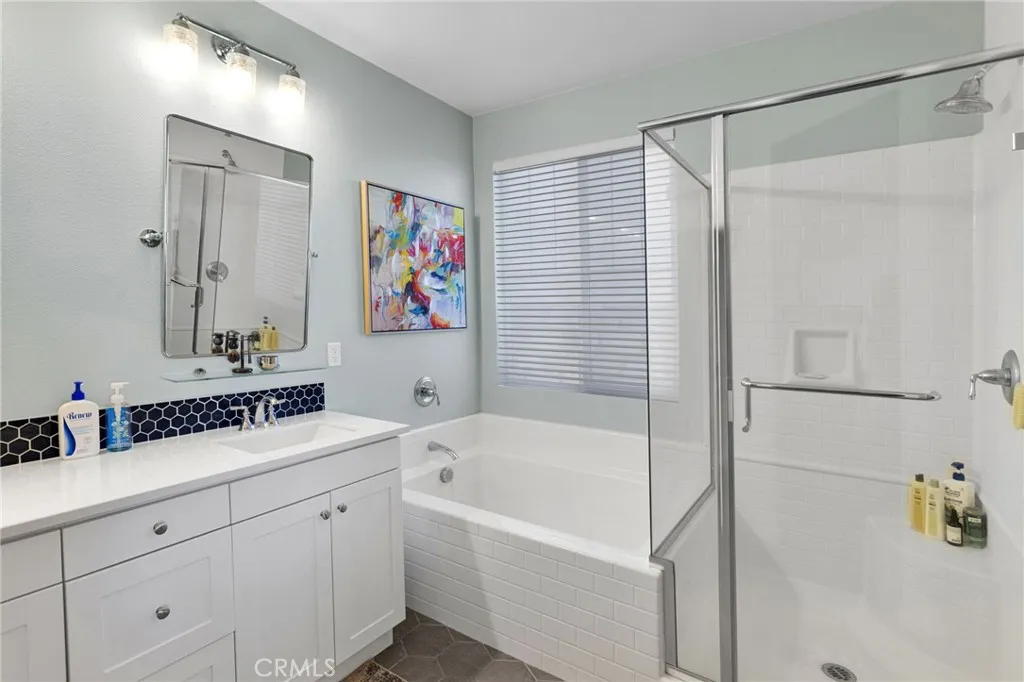 12672 Wycliff, Victorville, California 92392 home-pic-34