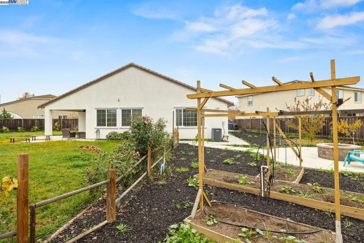 917 Talaria Ct, Oakley, California 94561