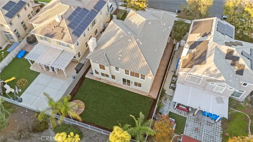 12 Via De La Valle, Lake Elsinore, California 92532 home-pic-41