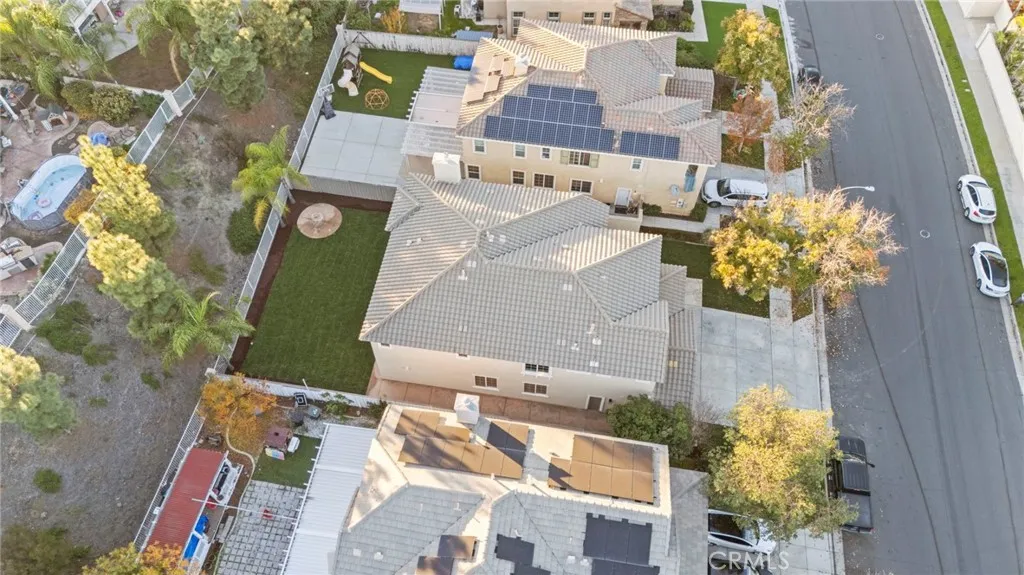 12 Via De La Valle, Lake Elsinore, California 92532 home-pic-40