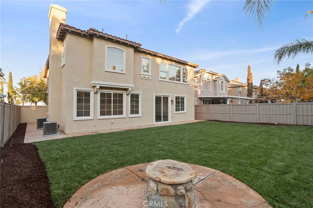 12 Via De La Valle, Lake Elsinore, California 92532 home-pic-33