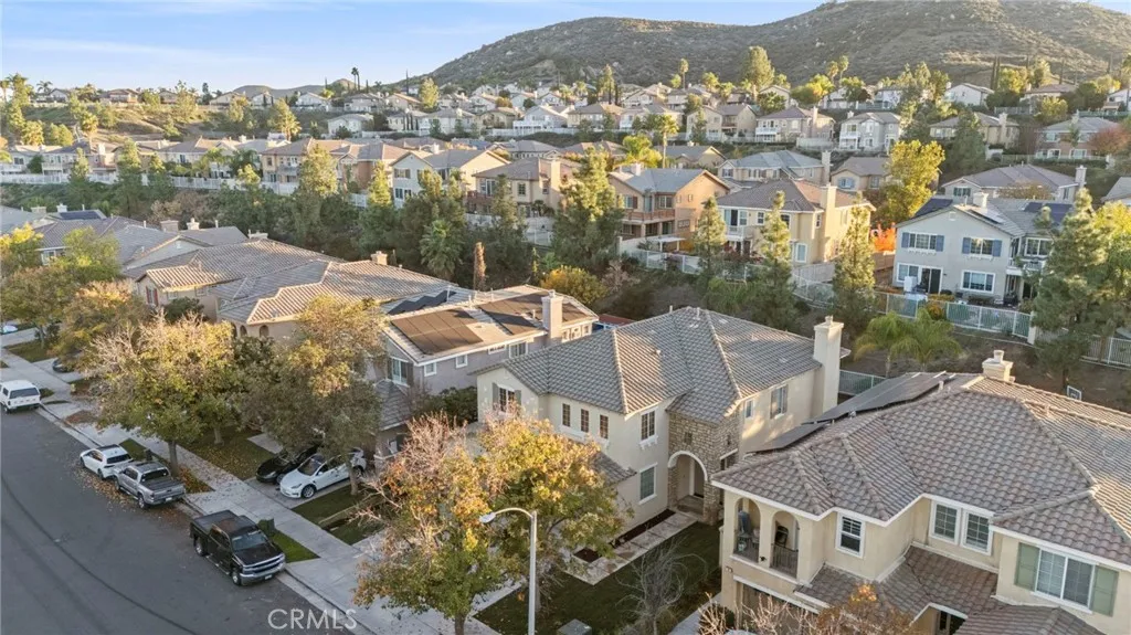 12 Via De La Valle, Lake Elsinore, California 92532 home-pic-38