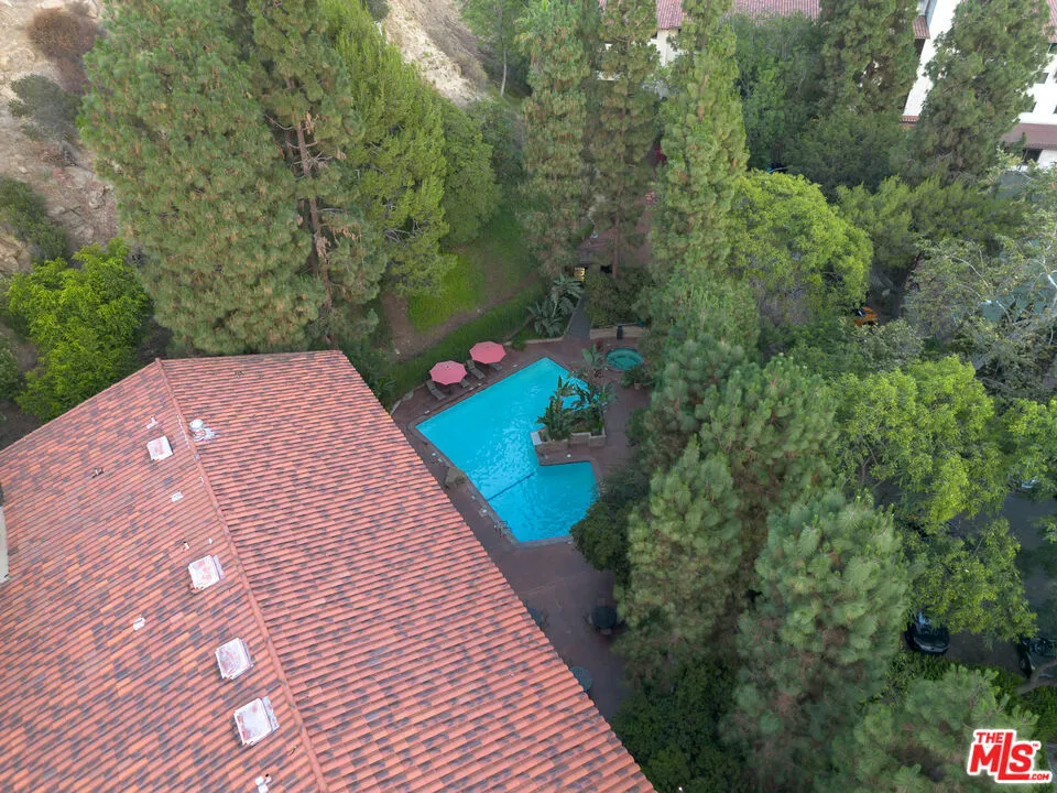 2700 Cahuenga Boulevard 3108, Los Angeles, California 90068 home-pic-60