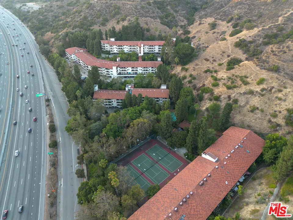 2700 Cahuenga Boulevard 3108, Los Angeles, California 90068 home-pic-59