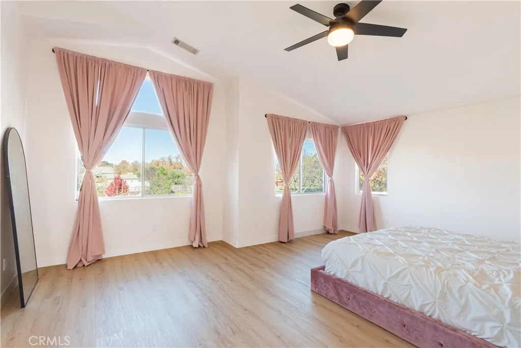 2104 Summit, Paso Robles, California 93446 home-pic-19