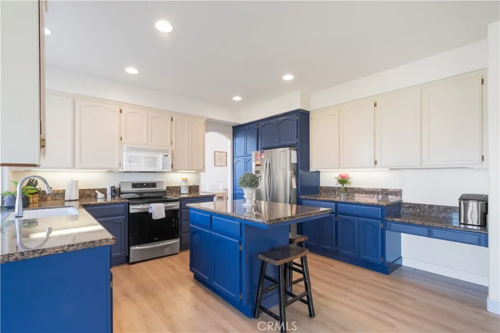 2104 Summit, Paso Robles, California 93446 home-pic-9