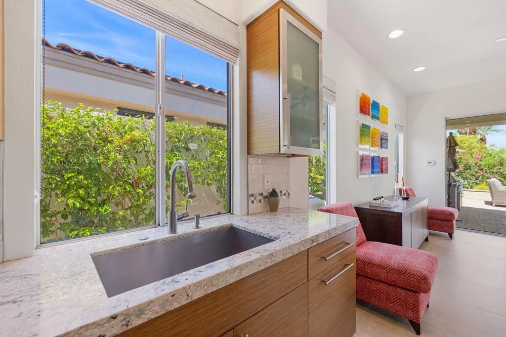 469 White Horse Trail, Palm Desert, California 92211 home-pic-26