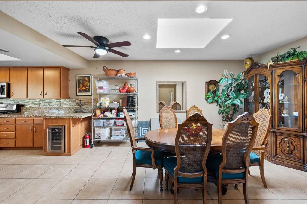 49275 Douglas Street, Indio, California 92201 home-pic-5