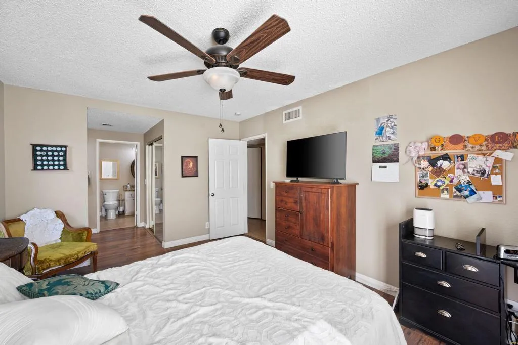 49275 Douglas Street, Indio, California 92201 home-pic-15