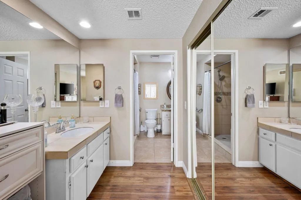 49275 Douglas Street, Indio, California 92201 home-pic-17
