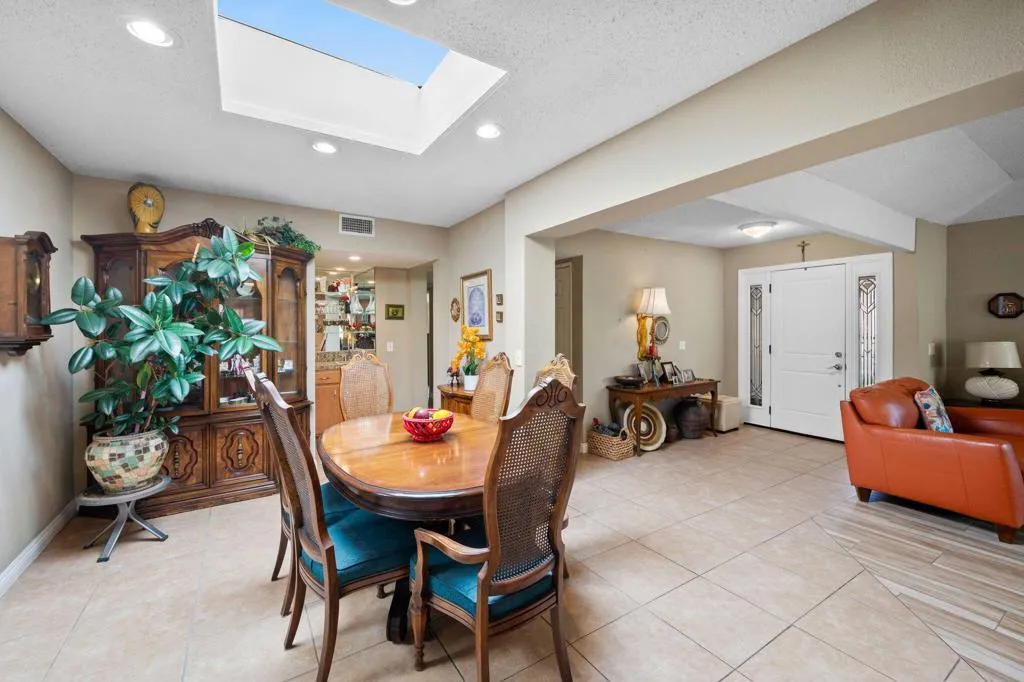 49275 Douglas Street, Indio, California 92201 home-pic-6