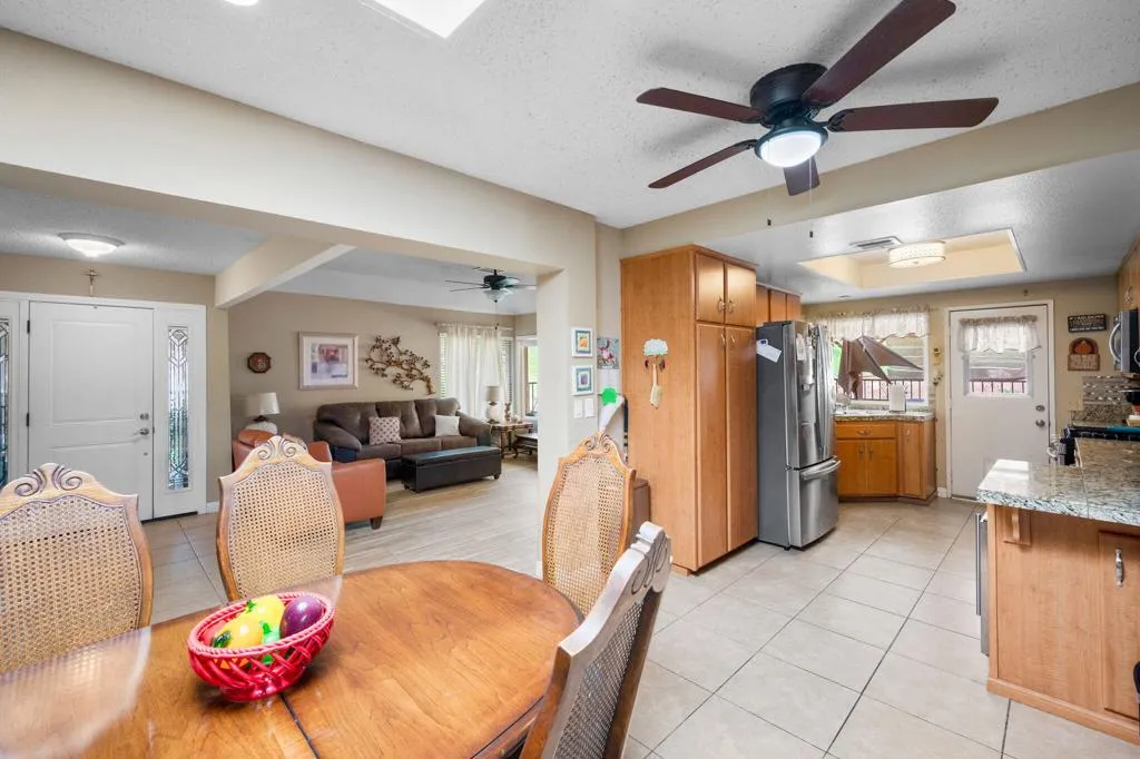 49275 Douglas Street, Indio, California 92201 home-pic-7